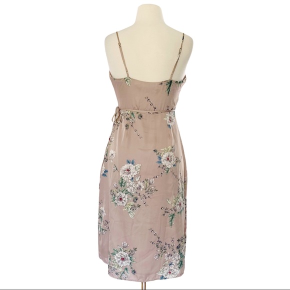 ASTR blush wrap floral dress size XS - Picture 6 of 8